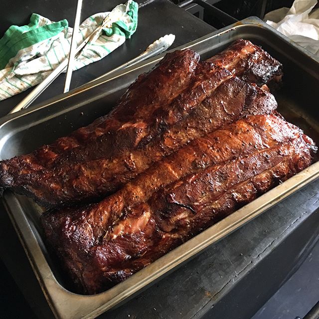 Time to wrap today’s smoke.. Brisket and Pork Shoulder wrapped.. now for the Ribs.. then time to load the chicken !! 🏻