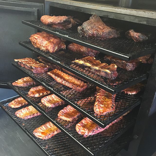 Smoking is good for the soul..!! Tuesday fun day.. get some Brisket, Pork Shoulder, Beef Ribs & Pork Ribs.. 🏻🏻🏻🏻