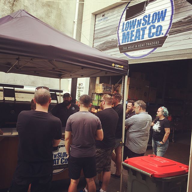 An awesome morning/Arvo spent @lownslowmeatco - I was able to help out with Lunch Service then became a fly on the wall for the ‘School of Smoke’ Class that was taking place.. helping out wherever I could (Thanks Mick) !! BIG LOVE to Brent @mick.hobson and the rest of the crew for having me.. and can’t wait to do more with you all !! Cheers.. 🏻🏻🏻