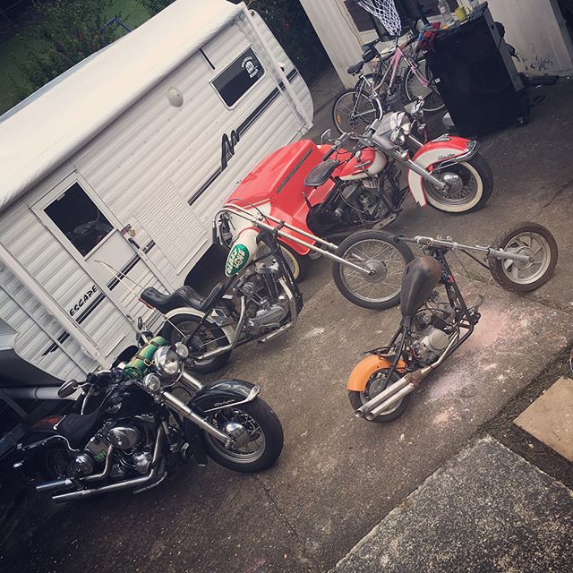 BBQ & Bikes, they go together.. Just in case you ever wondered where the name ‘Bare Knuckles’ came from.. it’s how I ride !? I snapped a few shots today whilst doing a garage clean up ! I have to be careful how long they sit like this for.. as the wife starts counting !? There’s never enough., and I can’t wait to start on my little mans chopper., and more so.. have Mary (my Ironhead Sporty) on the road. 🏻🏻🏻