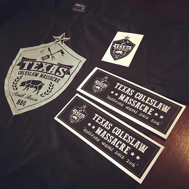 BIG BBQ LOVE to @texas_coleslaw_massacre - awesome gift pack of T-Shirt and stickers.. I love wearing the shirt to work at @lownslowmeatco 🏻 - killer stickers too.. 🏻🏻🏻 - thanks crew.. JD