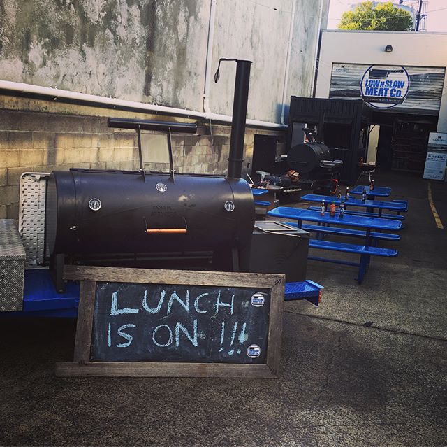 ‘Lunch is On’.. come get some of Brisbane’s best Low N Slow BBQ - we’re here to warm you on the inside and out today.. 9:30am till 2pm - 40 Container St, Tingalpa, Qld 🏻🏻🏻