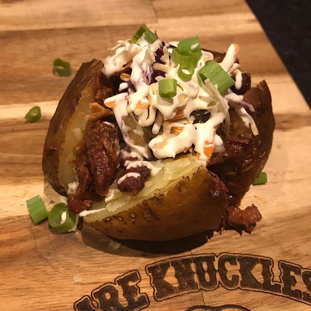 Knocked up a Smoked Potato with Shredded Cheese, Brisket Pit Beans, Coleslaw & Sour Cream - it was amazing !! - We’ll be serving these up at @sunshinecoastbrewery on Saturday for their St Paddy’s Day Celebration 🏻 - food from midday till Sold out !!!