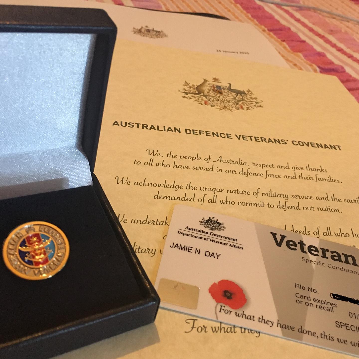 Was nice to receive this in the mail this week.. a little bit of recognition and a thank-you..! We don’t do it often enough here in Australia... thanking our service men and woman.. as there’s a lot of us out there who gave time.. serious time.. and went through things and did things others wouldn’t understand !! I’m a 12 Years Navy Guy - on Submarines.. as a Chef... Aaaaroooogahhhh.. DBF.. for my fellow service peoples..feel free to reach out for a catch up & chat if your ever in need - your not alone !!!?? Thank you for your Service !! 🏻