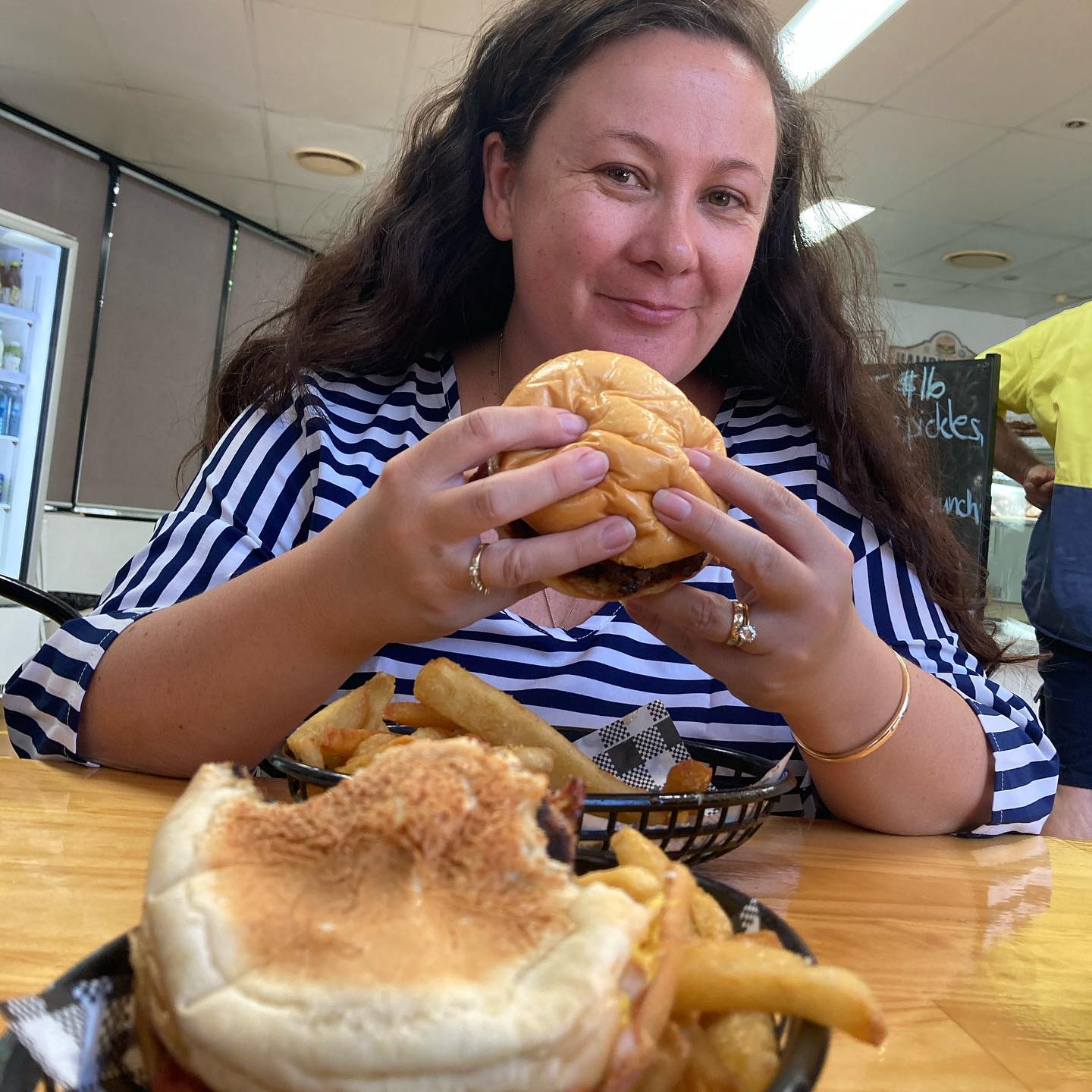 Lunch today with my bestie @me_kirst at the best damn burger joint in Brisbane @benz_on_miller !! 🏻🏻🏻