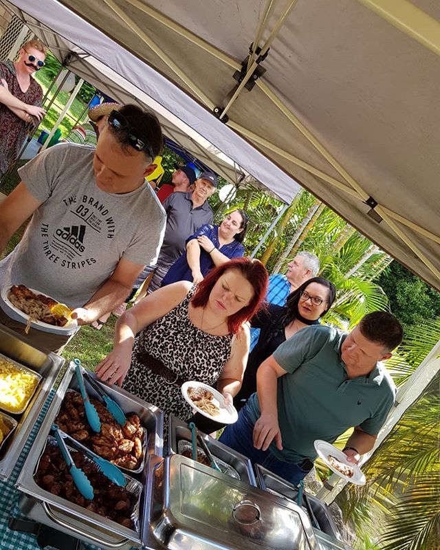 A great Saturday afternoon spent with Princess Poppy feeding the masses at Dean & Belinda's Home for a casual afternoon to celebrate Nathans 21st.. mind you they're gearing up for a big one tonight.. I better make sure I'm cleared out before then.. Lol..  #brisket #pulledpork #chickenwings #lambmintrosemarysausage #macncheese #corncob #coleslaw #potatosalad #briocherolls #pickles #sauce #catering #bbq #lownslow #brisbane