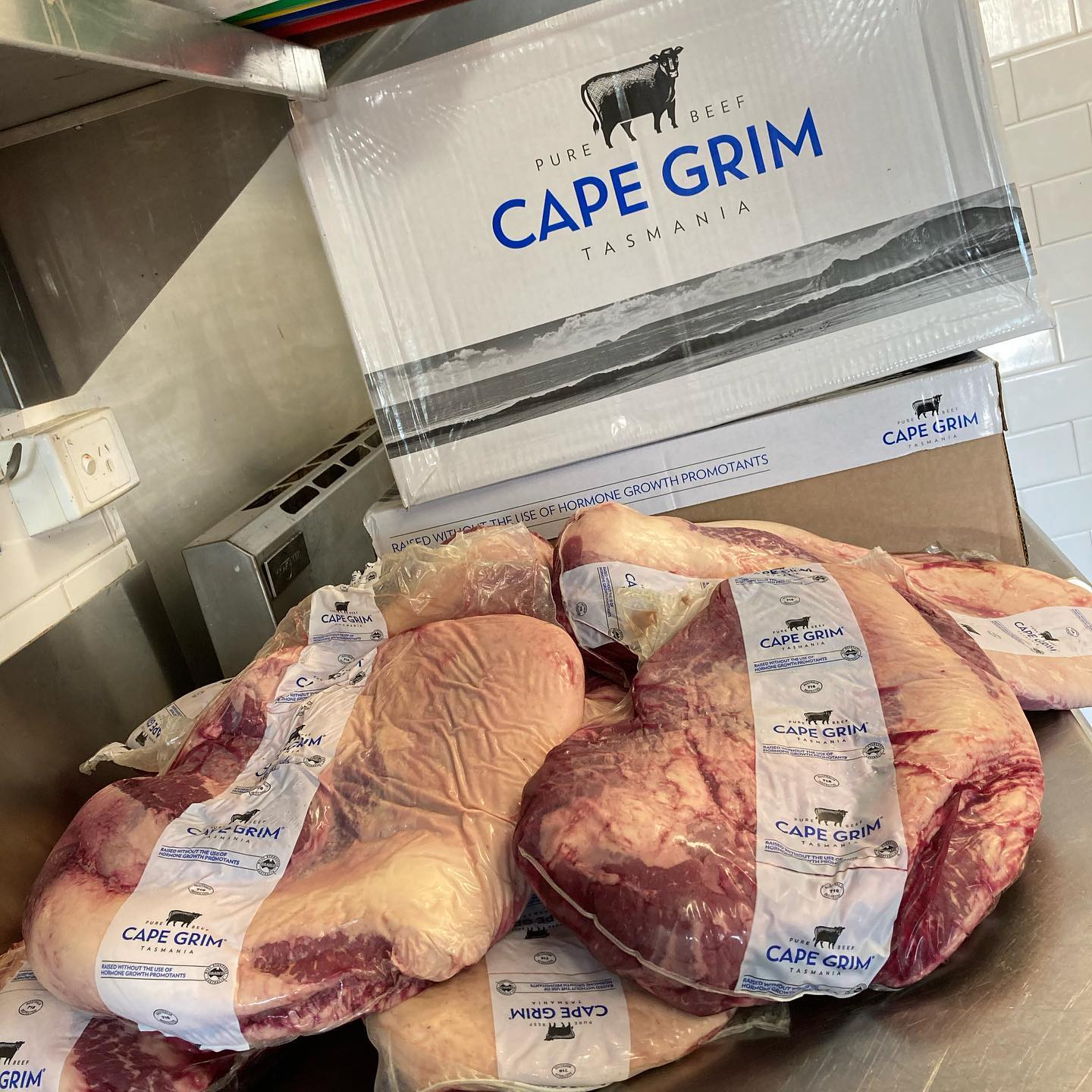 Just your average Thursday at the shop.. 16x. @capegrimbeef Briskets going on for a days service, plus 16x Tender Valley Pork Butts ! All sourced from my amazing mates at @thebutchershoppeau 🏻 - everyday is a hustle !? Open today for lunch 9am till 2pm - Uber Eats on as always !! #traditionalbbq #woodfired #noplugsinsight #therealdeal #meathustler #bareknucklesbbq #noretirementforbetty