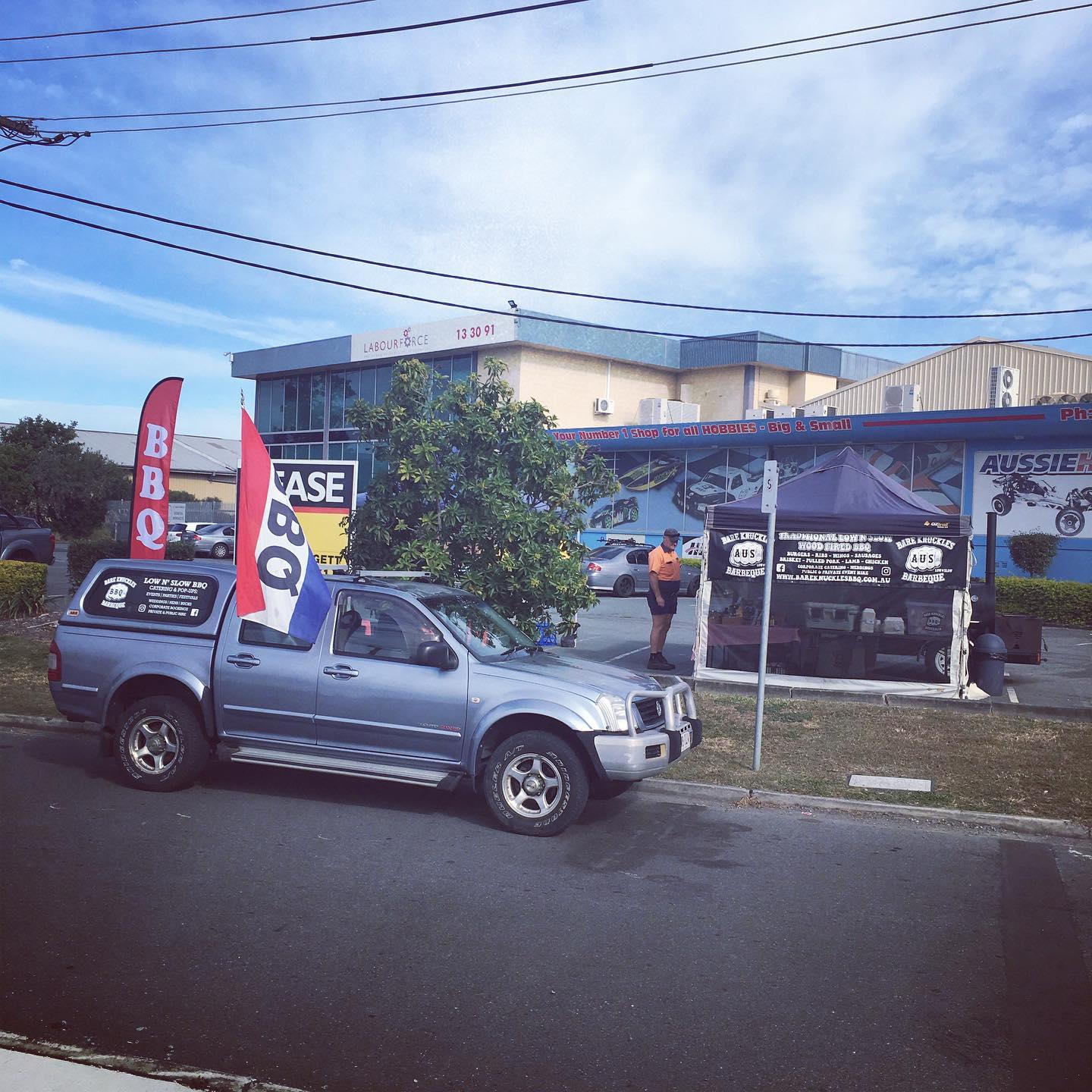 BBQ at Archerfield today.. Aussie Hobbies - 10am till 2pm.. 839 Beaudesert Rd. 🏻 -#lownslow #lownslowbbq #barbeque #barbecue #brisket #pork #chicken #lamb #kransky #bareknucklesbbq